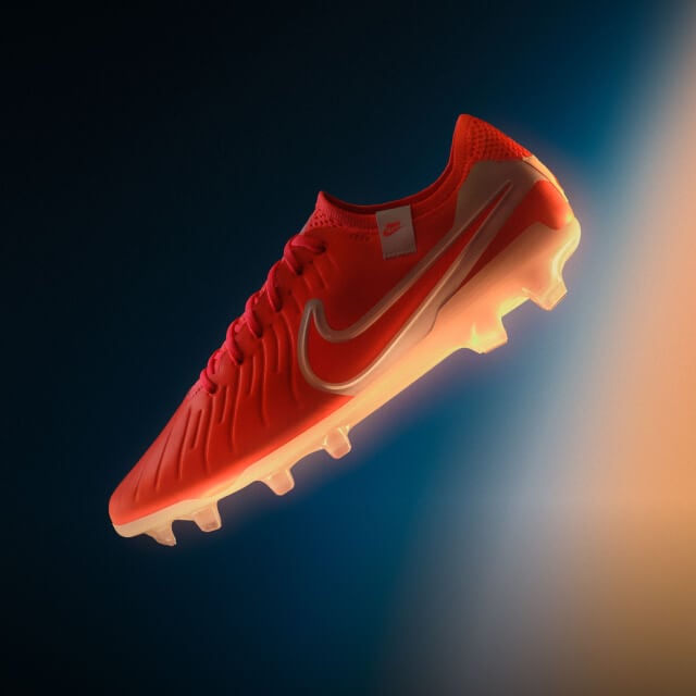 Nike Tiempo