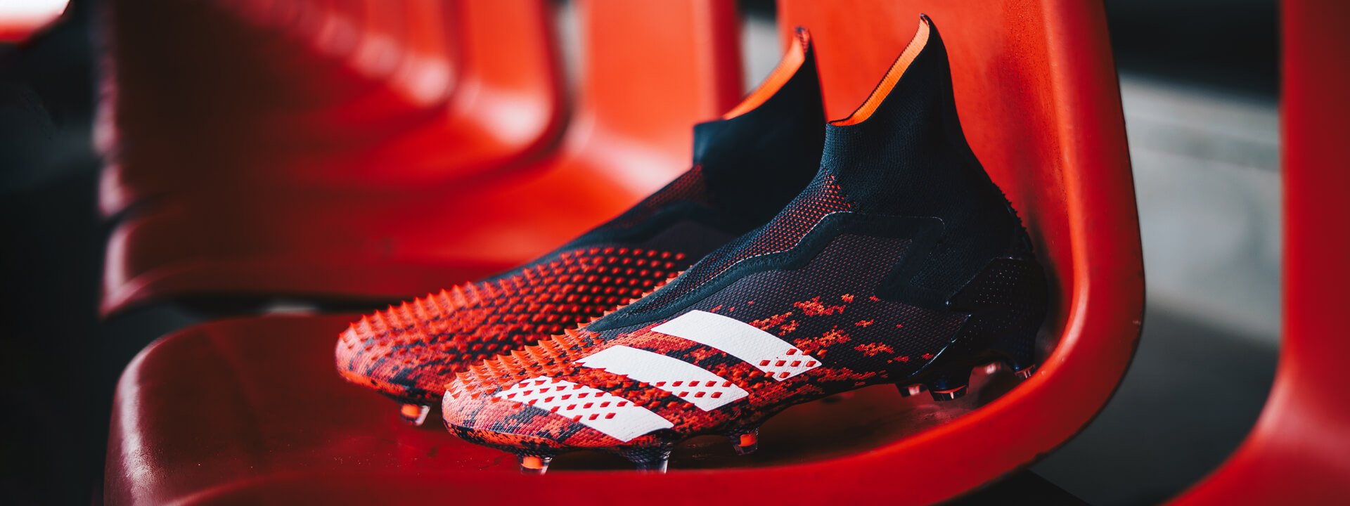 adidas-Predator-MUTATOR-sliderheader-1920x720-foto1.jpg