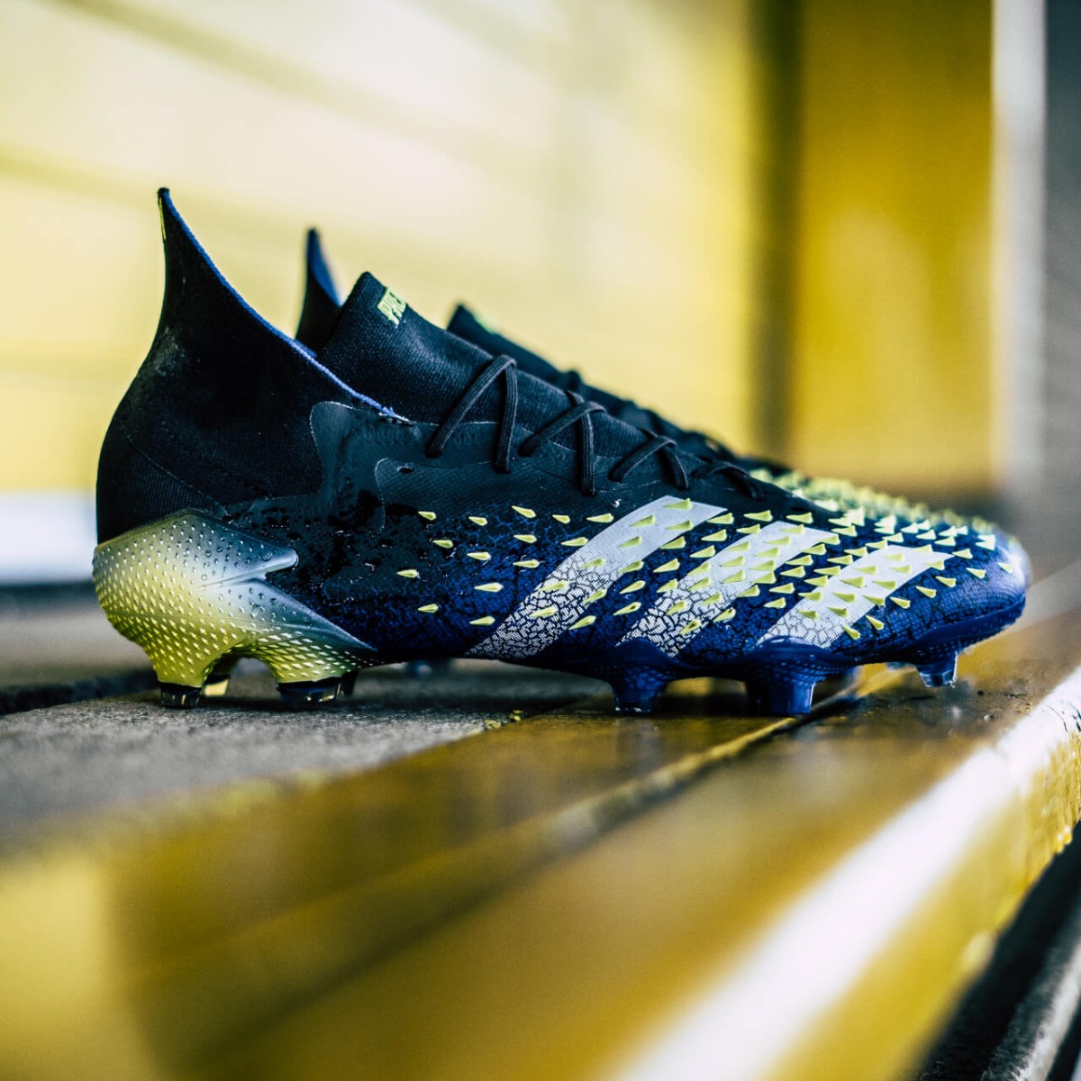 adidas-Superlative-PACK-PREDATOR-Slider-tekst-blokjes-640x640px-1.jpg