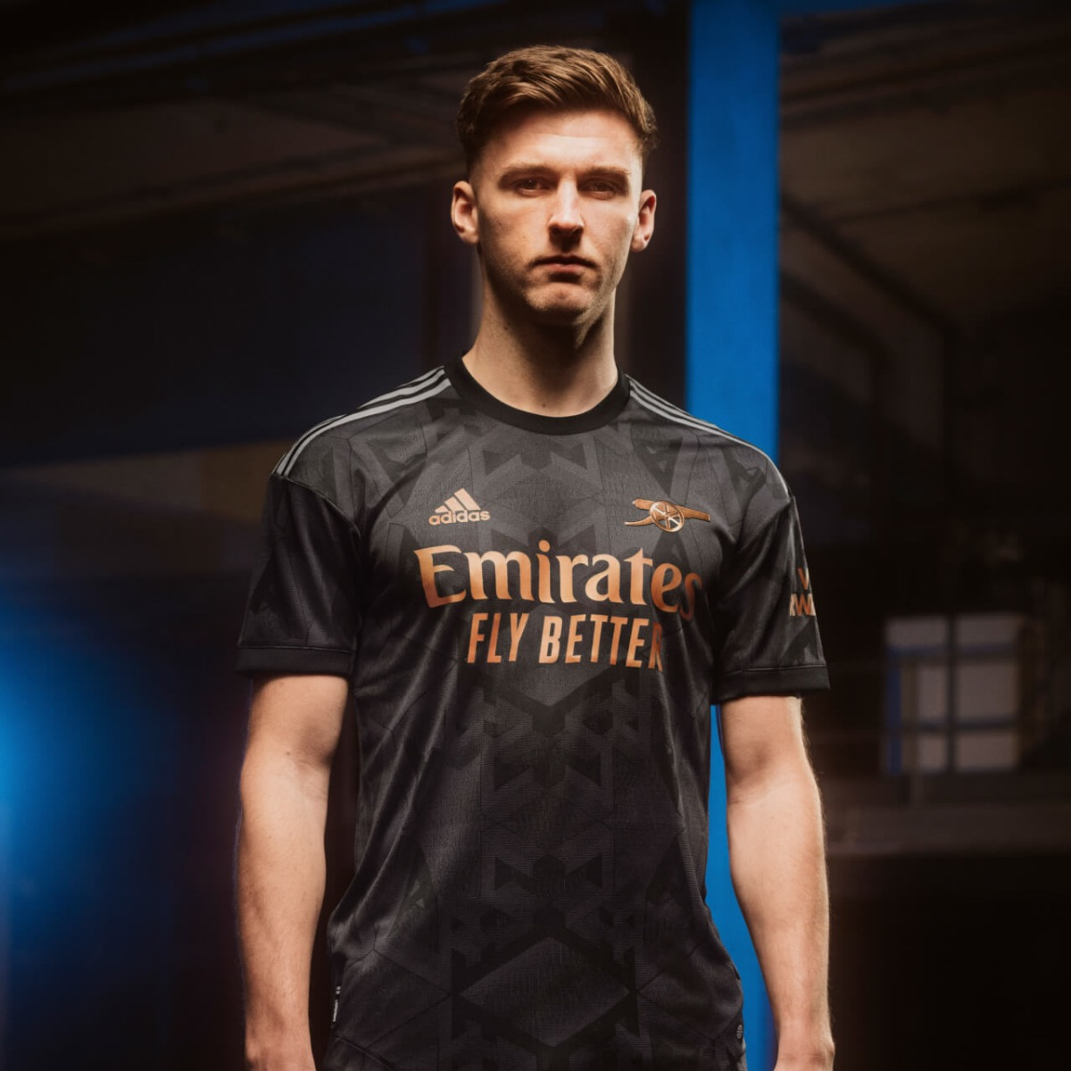 20220729-slider-blokje-adidas-ArsenalAway22-23-8.jpg