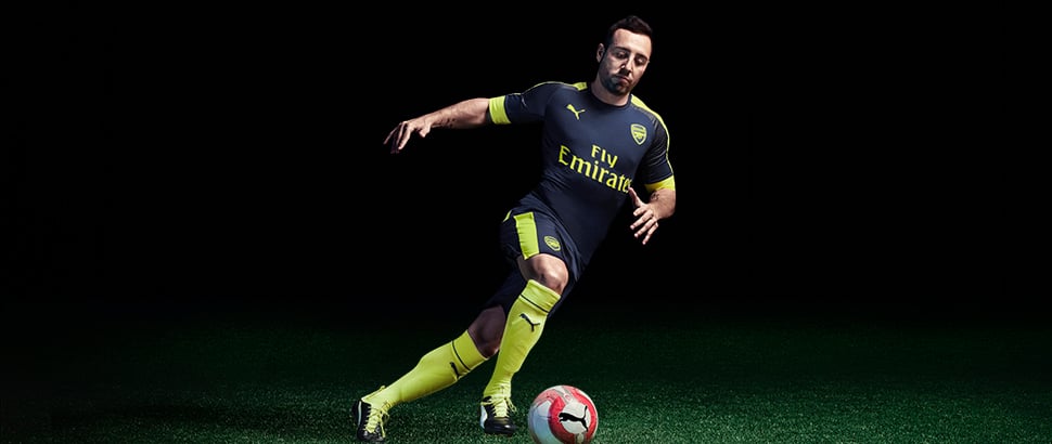 puma-arsenal-away-cazorla-slider.jpg