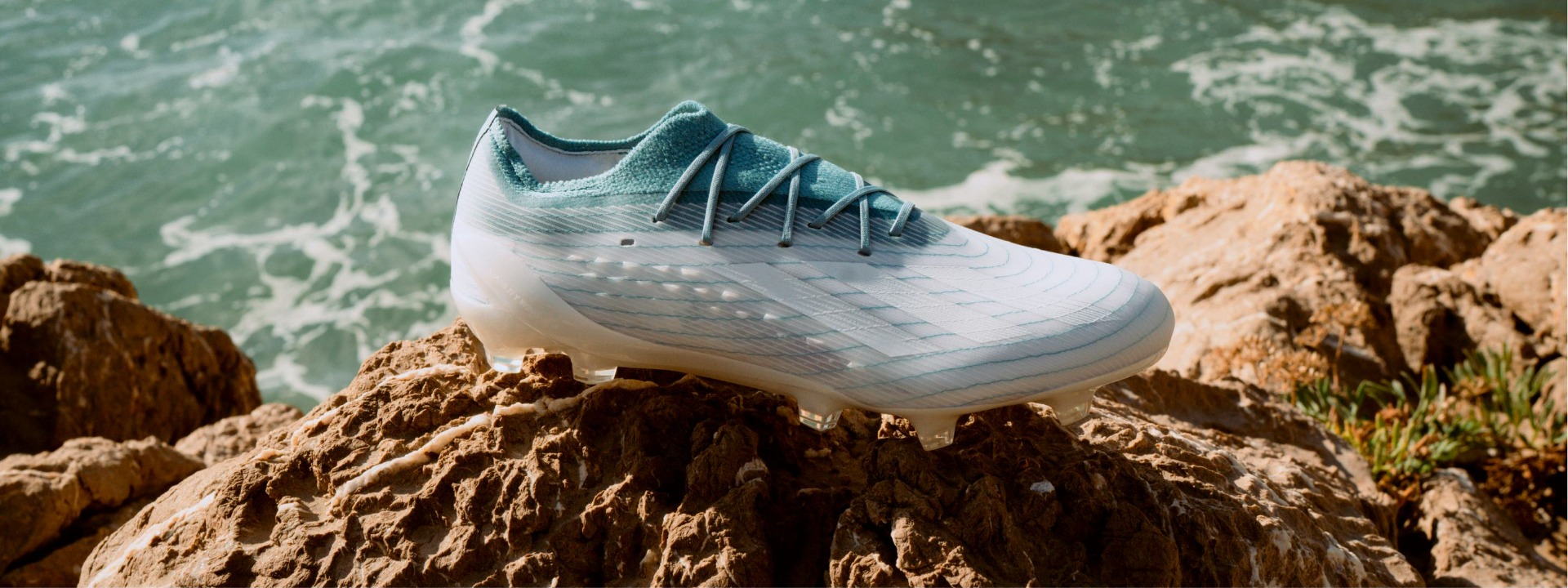 20230315-slider-header-adidas-Parley-2.jpg