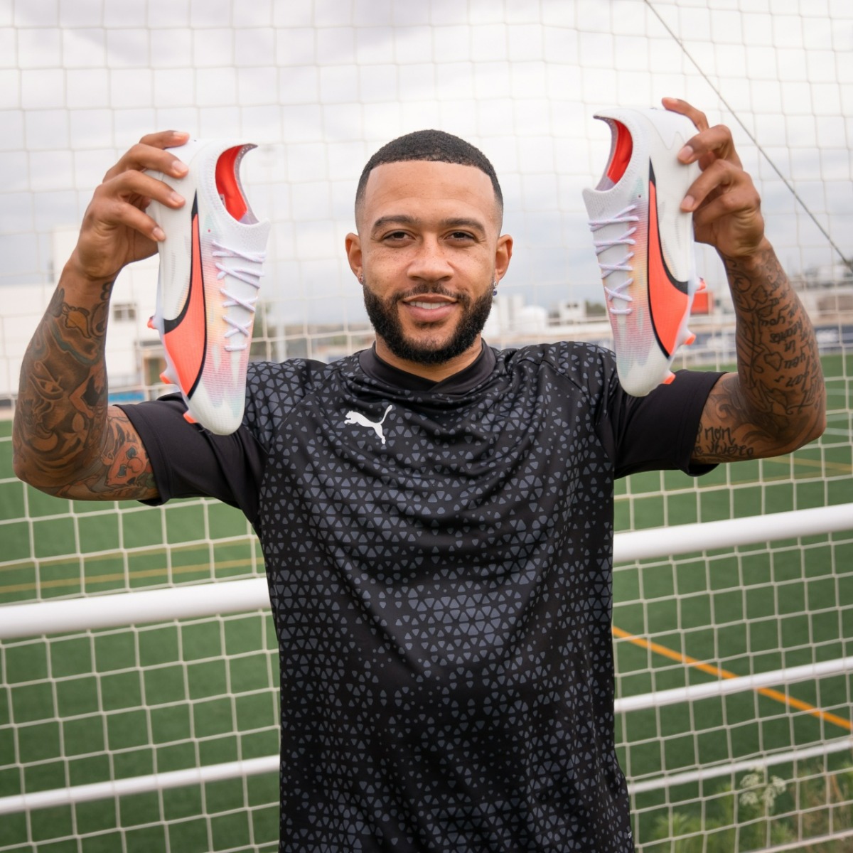 20230705-slider-blokje-PUMA-Breakthrough-Pack-Memphis-Depay-1.jpg