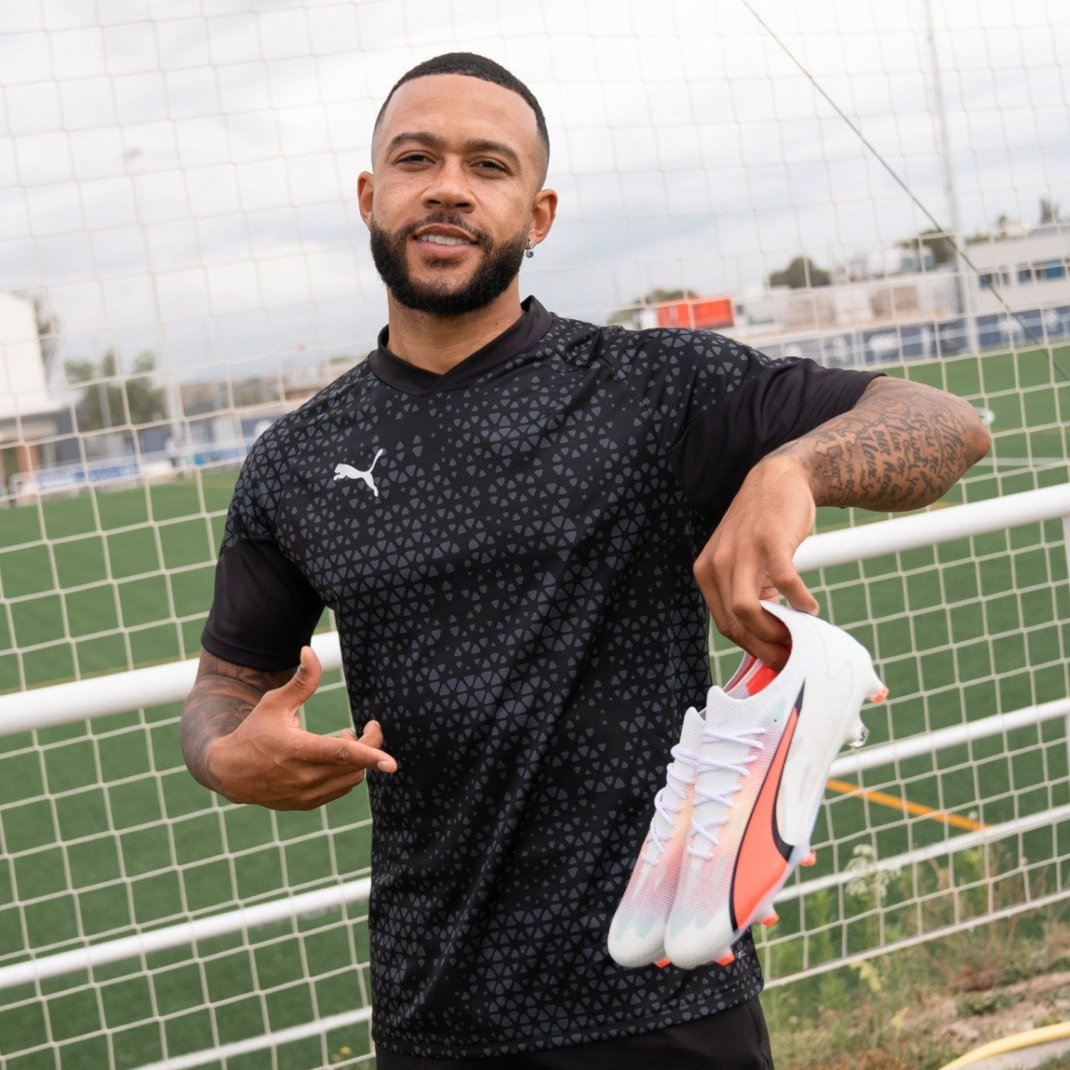 20230705-slider-blokje-PUMA-Breakthrough-Pack-Memphis-Depay-5.jpg