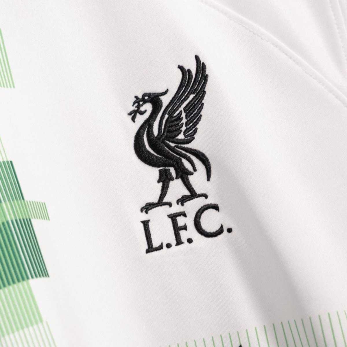 20230901-slider-blokje-Blog-Mooiste-Voetbalshirts2324-LIVERPOOL-2.jpg