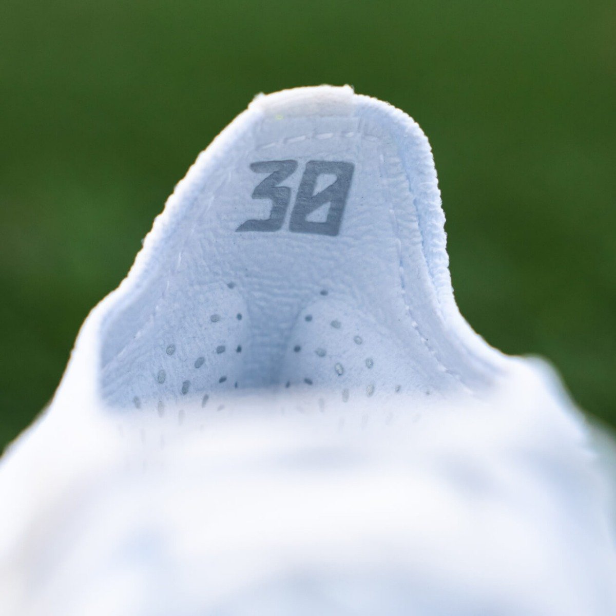 20240130-slider-blokje-adidas-Predator-White-5.jpg