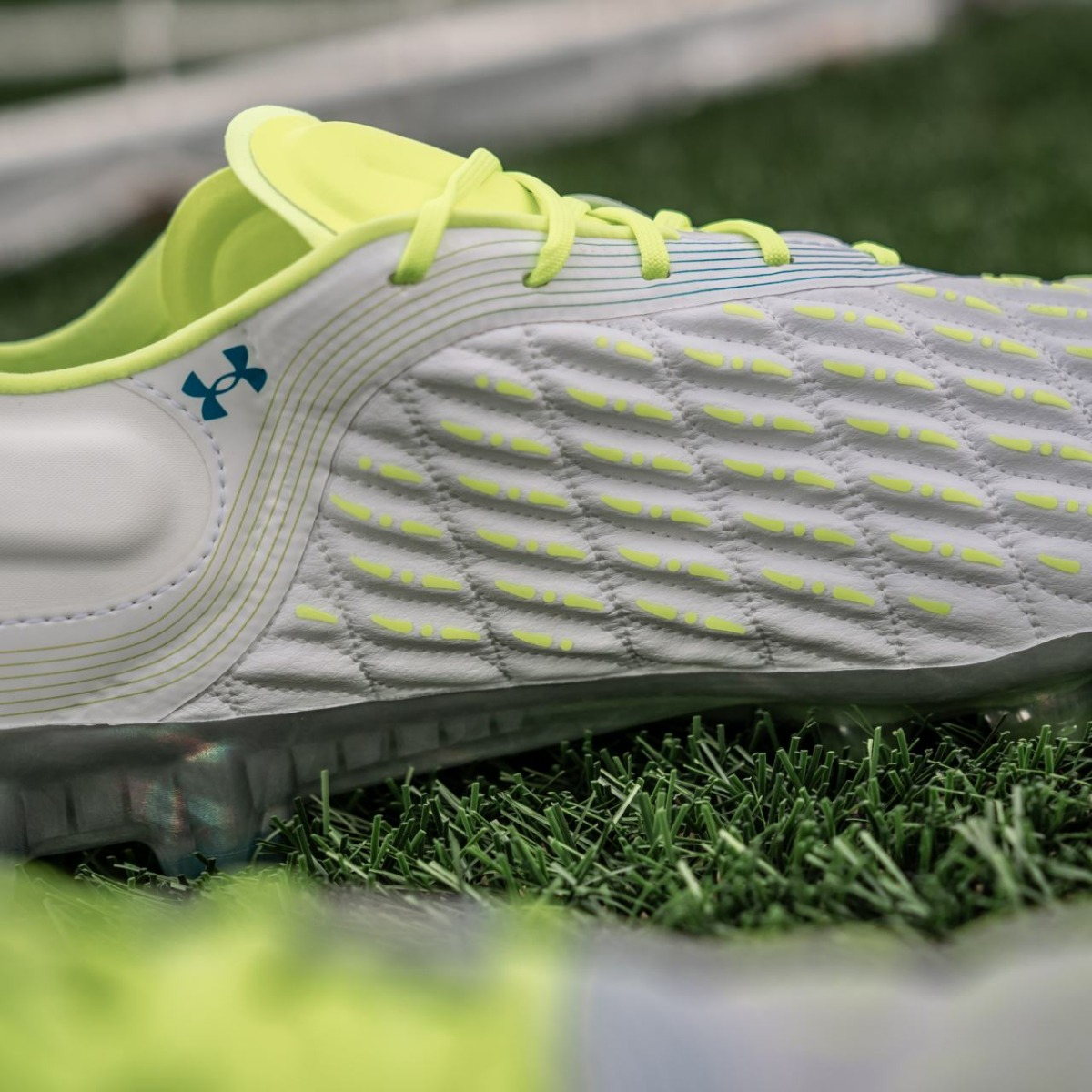 20240209-slider-blokje-UnderArmour-Voetbalschoenen-10.jpg