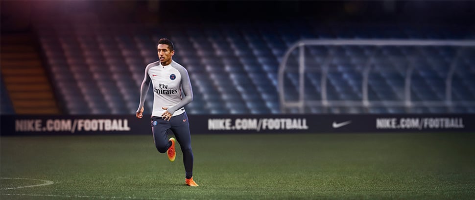 psg-uit-16-17-training-slider-2.jpg