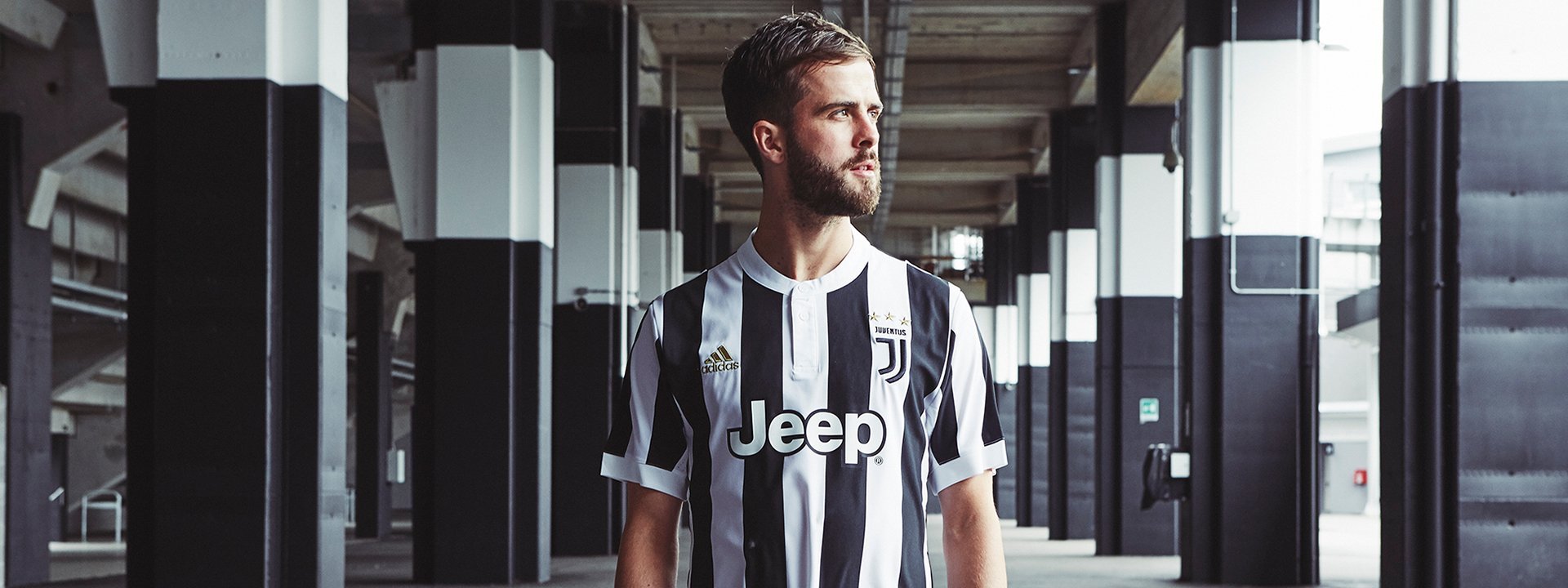 juventus17-18-slider-header-1920x720-foto1.jpg