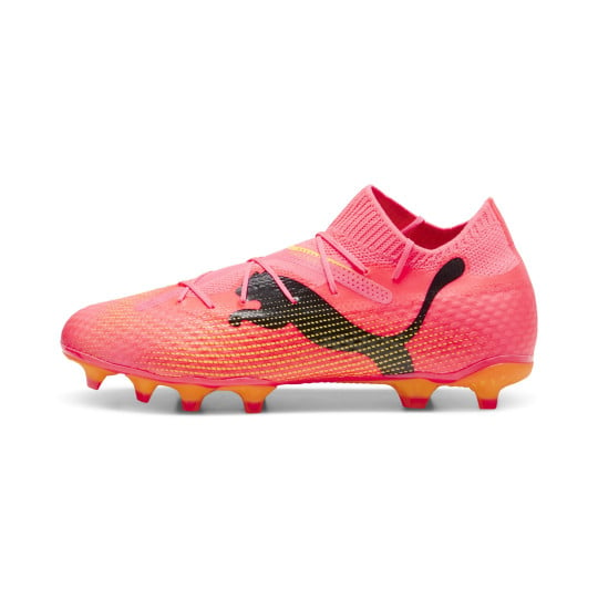 PUMA Future 7 Pro Gras / Kunstgras Voetbalschoenen (MG) Roze Zwart Oranje