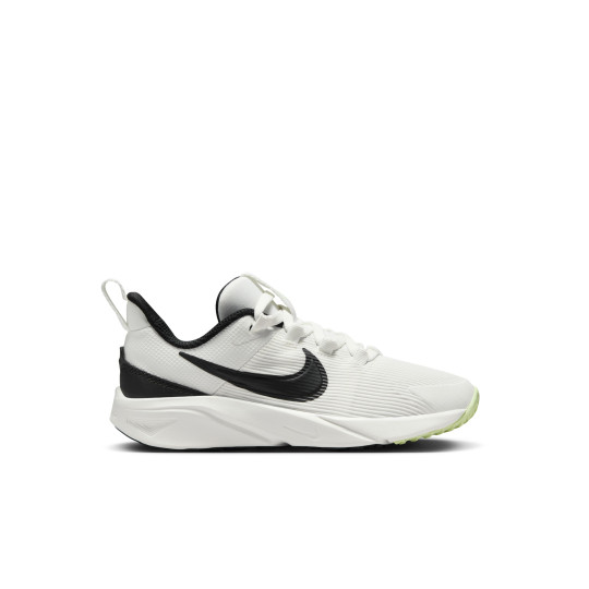 Baskets Nike Star Runner 4 pour enfants, blanches et noires