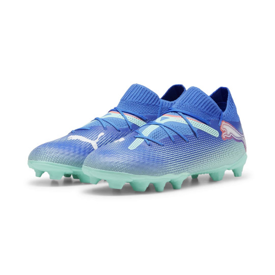 PUMA Future 7 Pro Gazon Naturel Gazon Artificiel Chaussures de Foot (MG) Enfants Bleu Turquoise Blanc