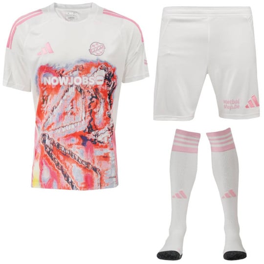 Kit de football adidas Masters of Madness Racing Pannakoek, blanc, orange, rose