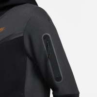 Nike Tech Fleece Vest Donkergrijs Zwart Goud