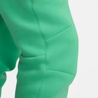 Nike Tech Fleece Sportswear Trainingspak Felgroen Zwart