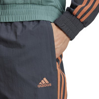 adidas Bayern München Culturewear Joggingbroek Woven 2024-2025 Grijs Oranje Groen