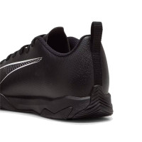 PUMA Ultra 5 Play Zaalvoetbalschoenen (IN) Kids Zwart Wit