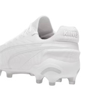 PUMA King Ultimate Gras / Kunstgras Voetbalschoenen (MG) Wit Zilver