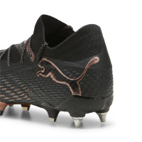 PUMA Future 7 Ultimate IJzeren-Nop Voetbalschoenen (SG) Zwart Brons Donkergrijs