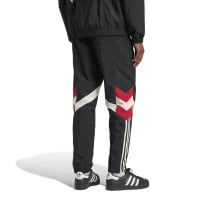 adidas Manchester United Originals Track Trainingsbroek 2024-2025 Zwart Wit Rood