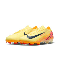 Nike Zoom Mercurial Vapor 16 Mbappé Elite Gras Voetbalschoenen (FG) Geel Roze Oranje