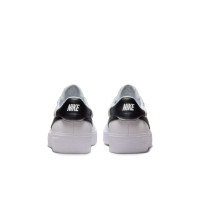 Nike Court Shot Sneakers Wit Zwart