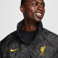 Nike Liverpool Windrunner 2024-2025 Donkergrijs Zwart Geel