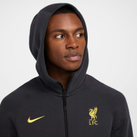 Nike Liverpool Tech Fleece Vest 2024-2025 Donkergrijs Geel