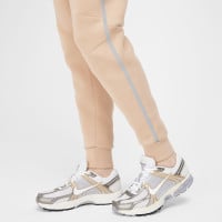 Nike Tech Fleece Sportswear Joggingbroek Beige Zilver Zwart