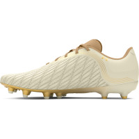 Under Armour Clone Magnetico Pro 3.0 Gras Voetbalschoenen (FG) Beige Goud