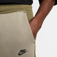 Nike Tech Fleece Sportswear Joggingbroek Olijfgroen Beige Zwart