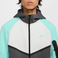 Nike Tech Fleece Sportswear Trainingspak Donkergrijs Wit Turquoise