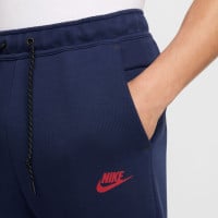 Nike Tech Fleece Sportswear Trainingspak Donkerblauw Beige Rood