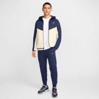 Nike Tech Fleece Sportswear Vest Donkerblauw Beige Rood