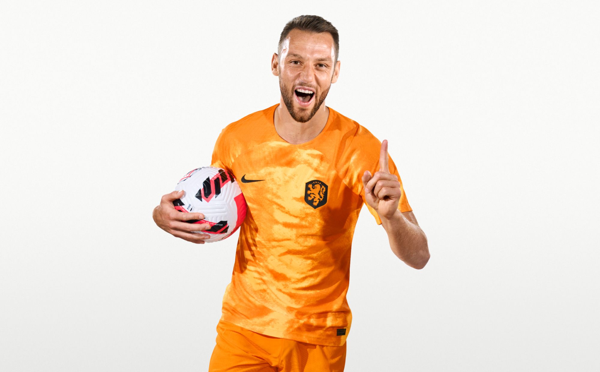 erwt Vlekkeloos beu Dit is het Nederlands Elftal tenue voor het WK 2022!